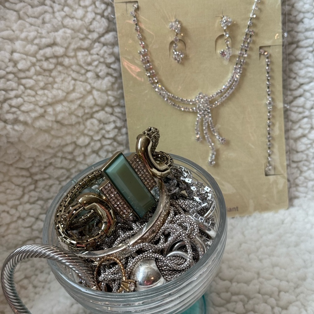 Elegant Mystery Jewelry Jar